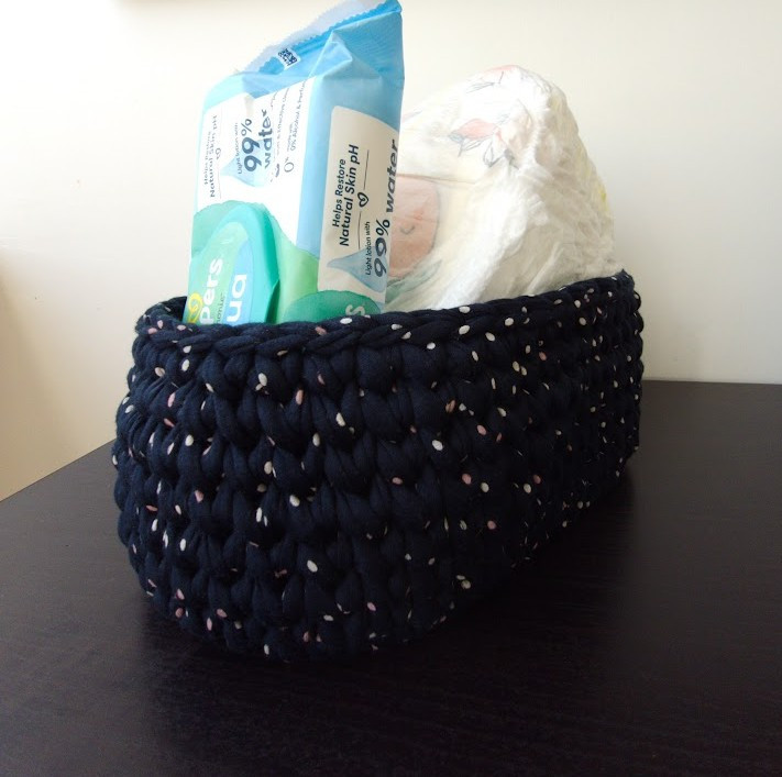 Donkerblauwe gehaakte mandenset 3-delig met stippen voor een babykamer - 155004 Donkerblauwe gehaakte mandenset 3-delig met stippen voor een babykamer