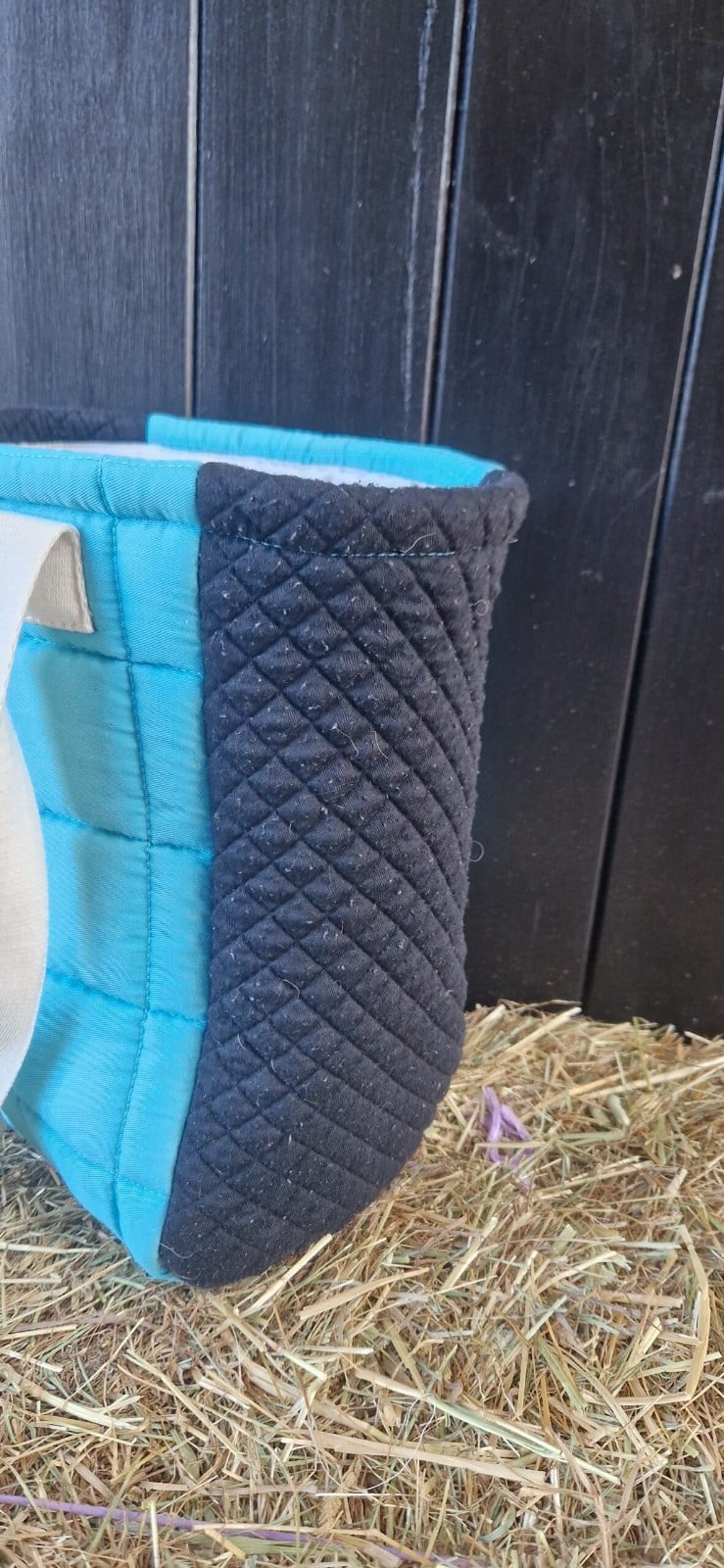 Andalusier schoudertas van een gebruikt zadeldekje, turquoise en donk… - 154296 Andalusier schoudertas van een gebruikt zadeldekje, turquoise en donkerblauw