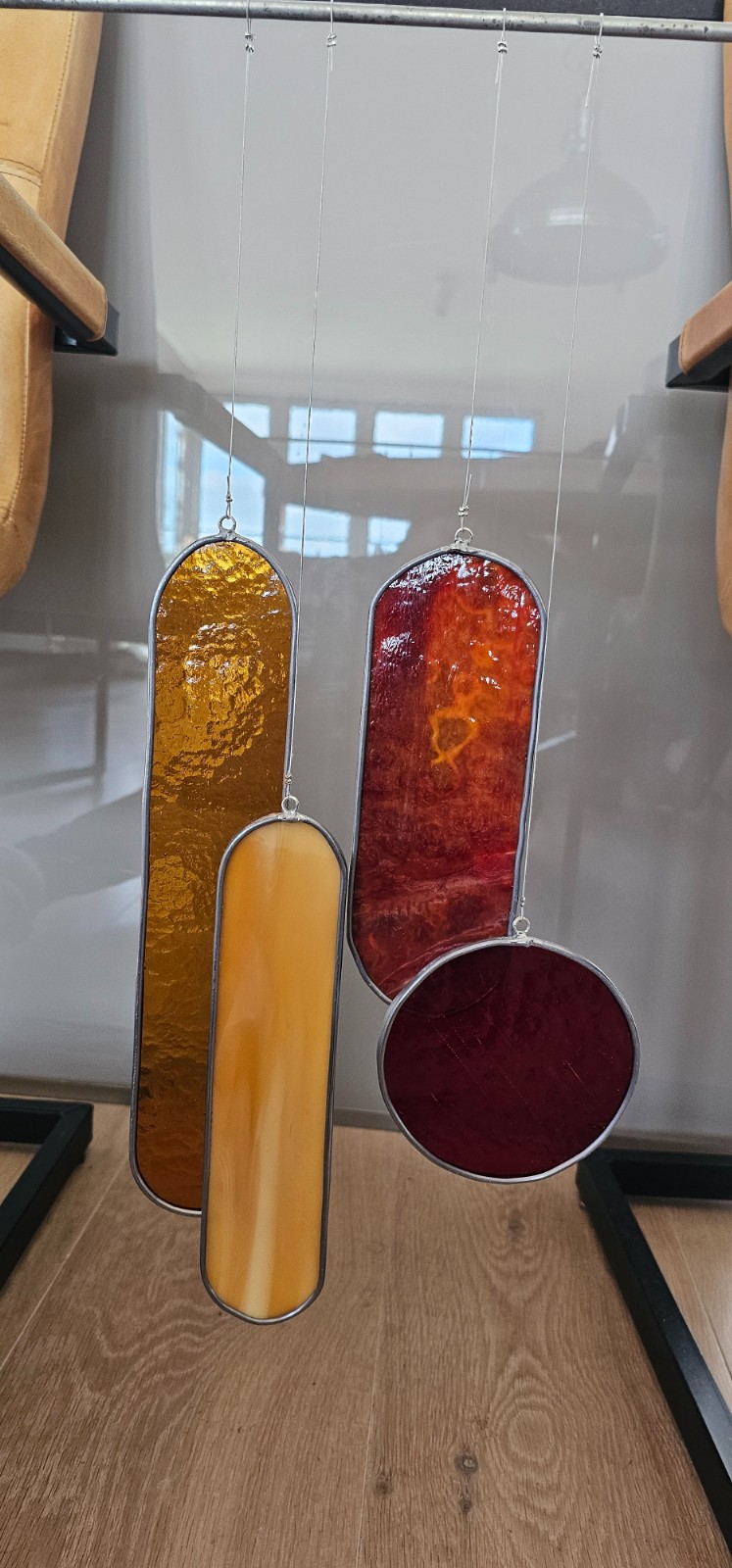 Modern Glas in lood object. Yellow/ Orange/Red