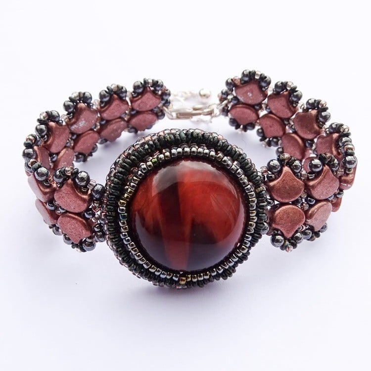 Tijgeroog armband met handgeweven kralenband en Czech Ginkgo kralen