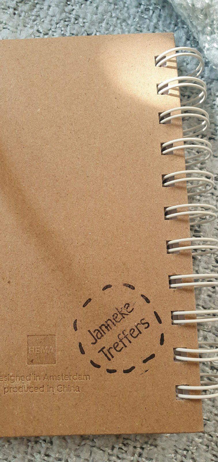 handgemaakt dagboek notitieboekje kat aan ballon gelinieerd, met originele kattentekening (geen print)