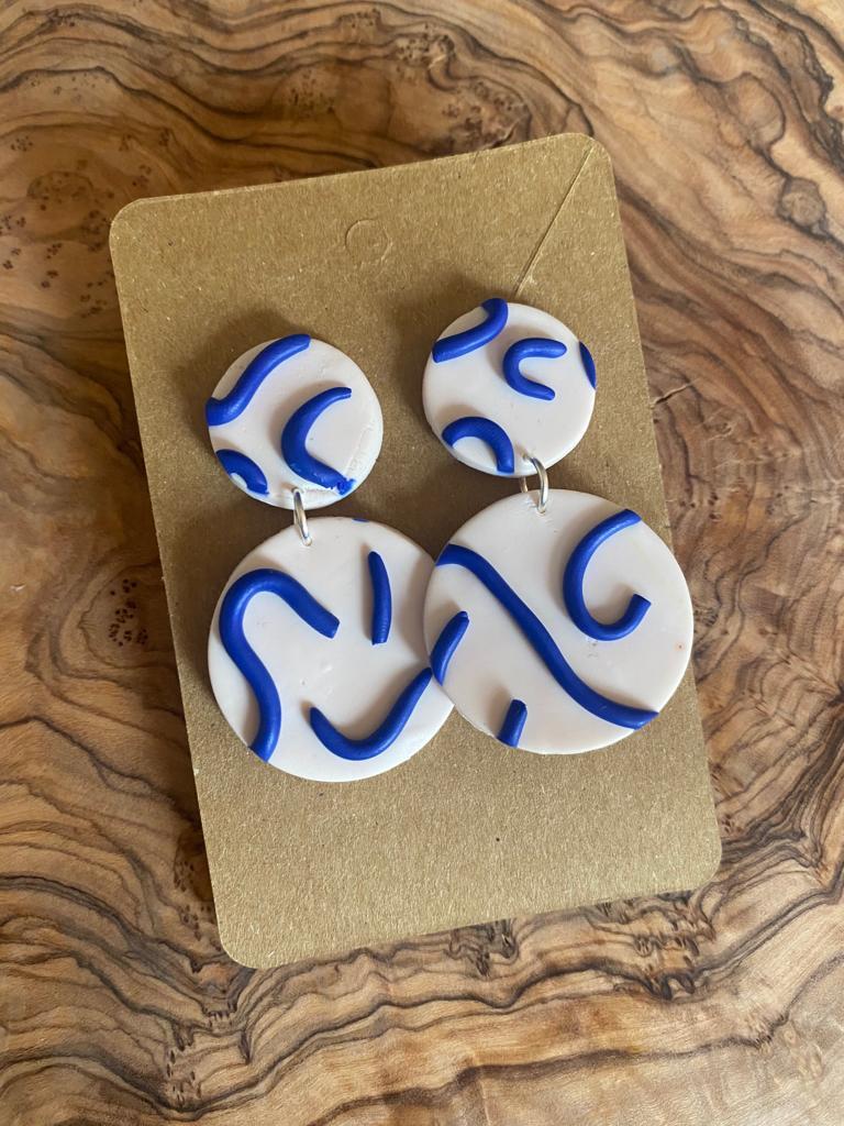 whatsapp-i-37656133-3632-3333-3832-653134323935-v3.jpeg Oorbellen | Koninklijk blauw