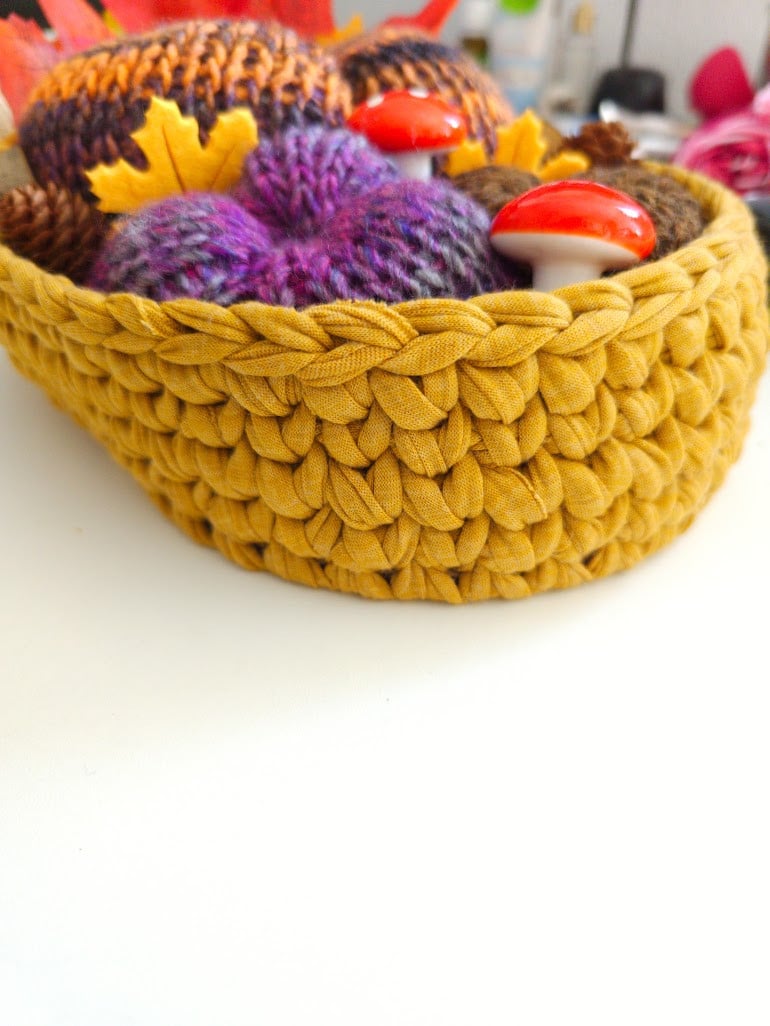 Ovaal gehaakt herfstmandje met pompoenen & paddenstoelen | Herfstdeco… - 151216 Ovaal gehaakt herfstmandje met pompoenen & paddenstoelen | Herfstdecoratie