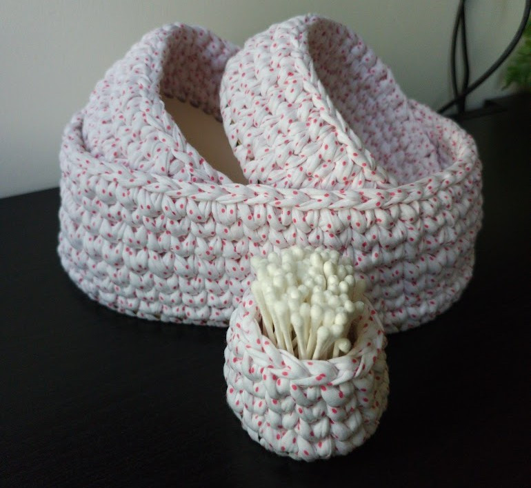 Set van 3 gestippelde gehaakte mandjes | Babykamer opbergset - 150621 Set van 3 gestippelde gehaakte mandjes | Babykamer opbergset