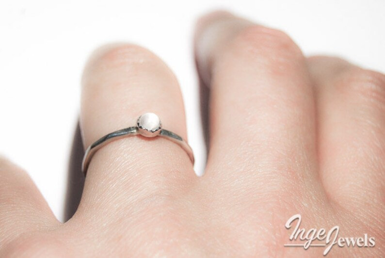 Moonlight – Handgemaakte Sterling Zilveren Maansteen Ring 🌙