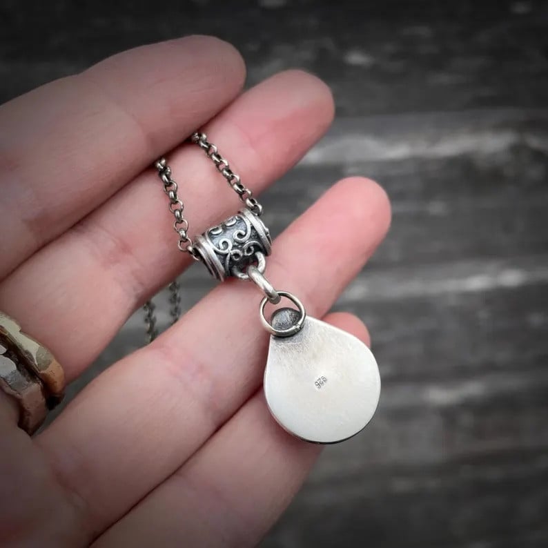 Unieke amethist hanger van zilver – handgemaakt OOAK sieraad - Nikkelvrij