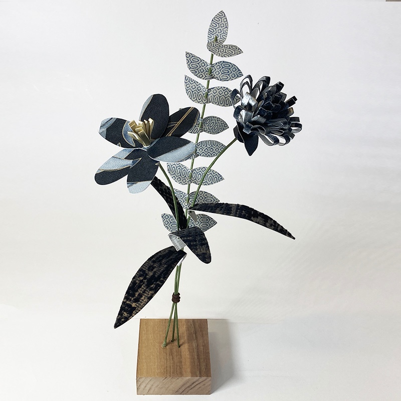 Bosje bloemen van papier