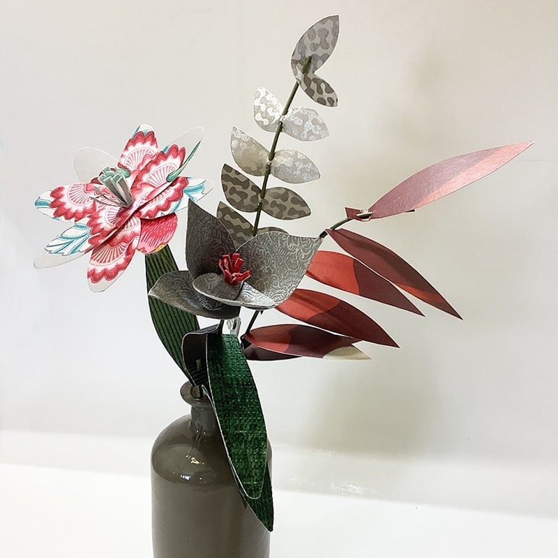 rode bloemen - 93165 Boeket van papier met rode bloem