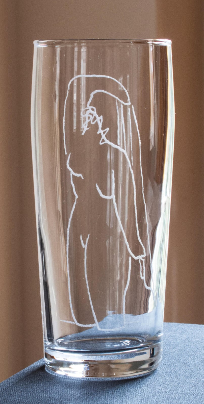 Bierglas4, met ets, gesigneerd en genummerd. Nicolaas Maathuis (NIC-O)