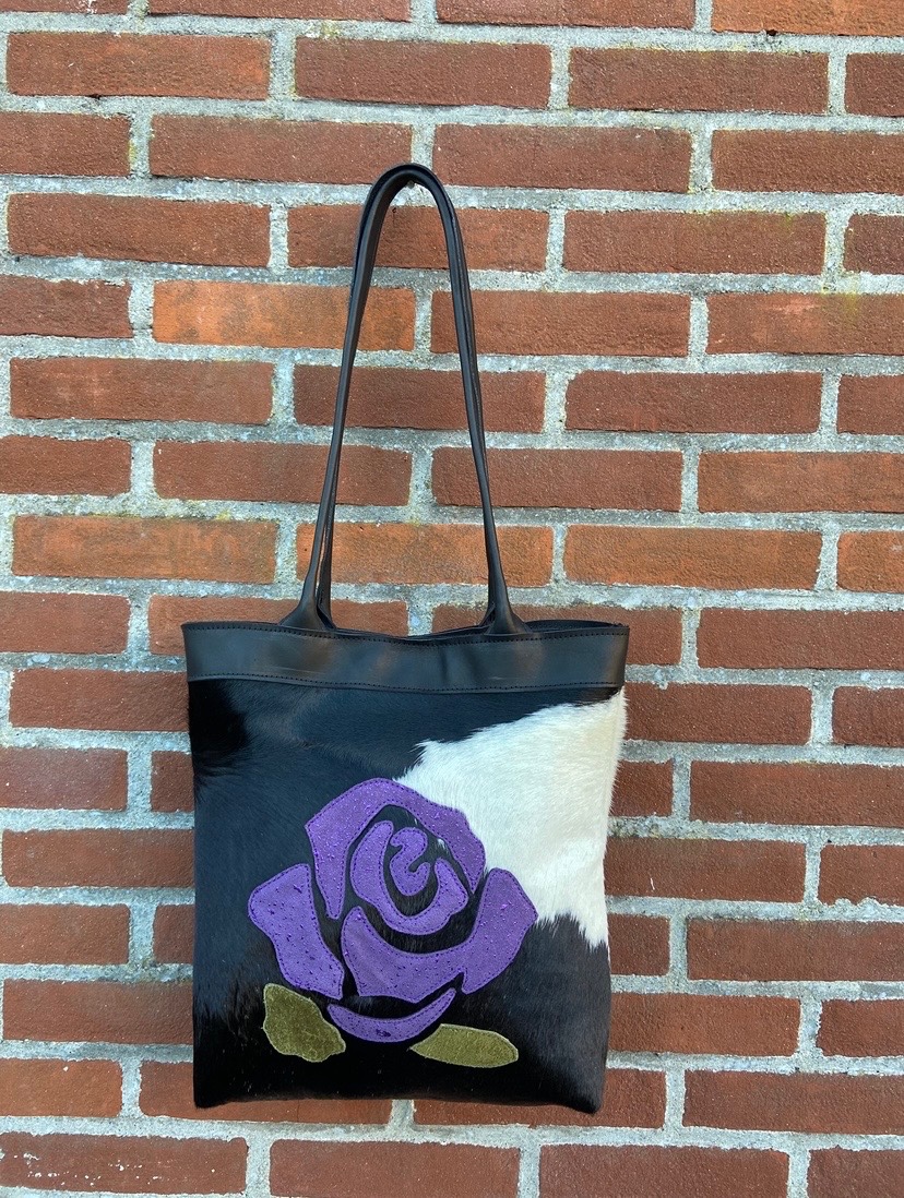 Leren totebag paarse roos