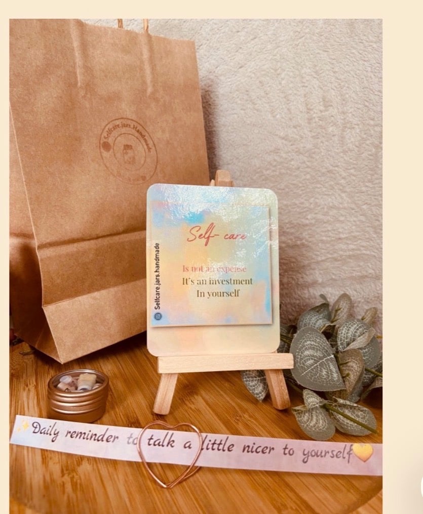 Gift box - 2 kado's - Maak tijd voor selfcare - 105698 Gift box - 2 kado's - Maak tijd voor selfcare