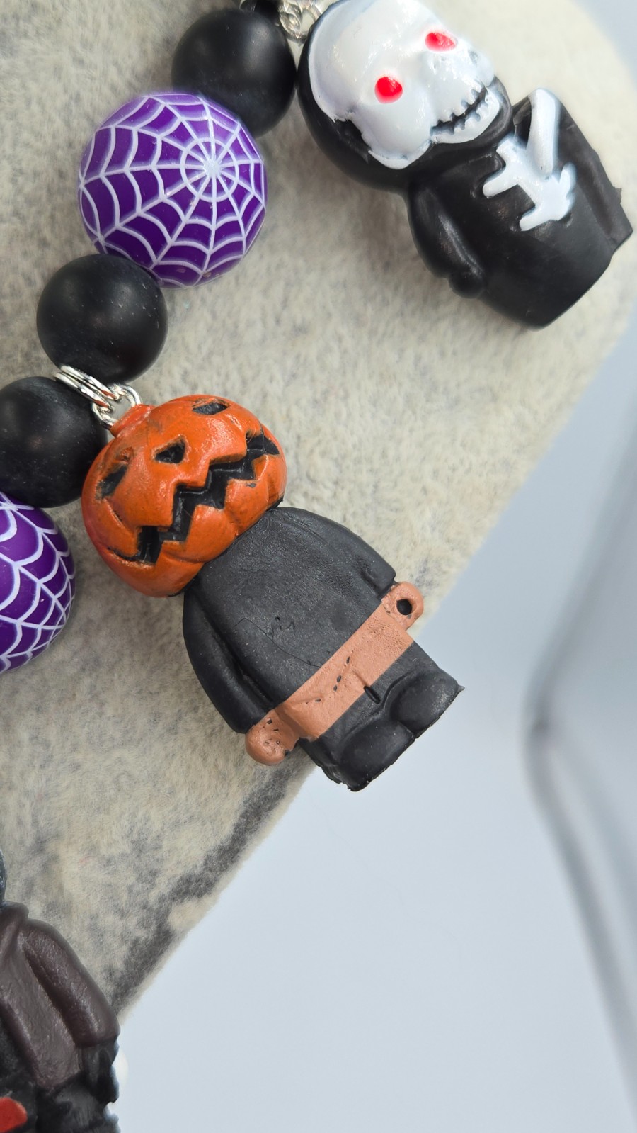Halloween Spider Party; een handgemaakte one-of-a-kind  Halloween ketting