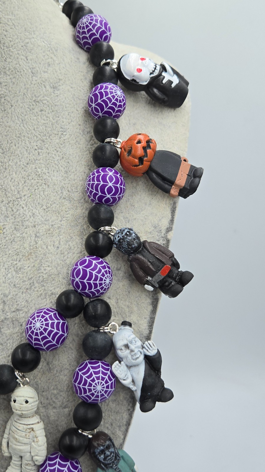 Halloween Spider Party; een handgemaakte one-of-a-kind  Halloween ketting