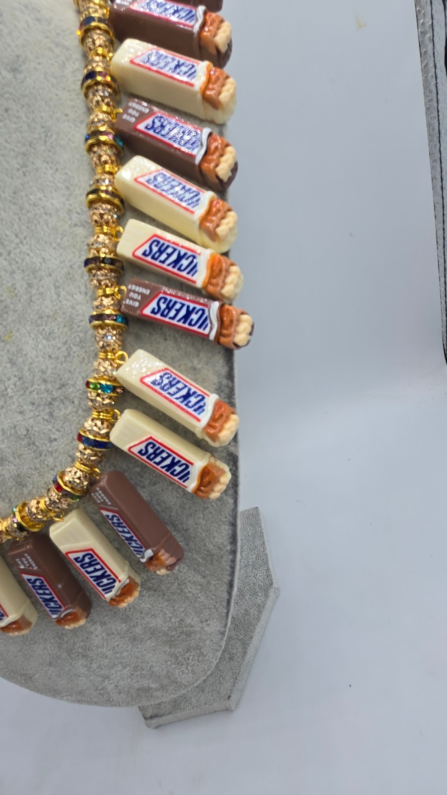 Je bent jezelf niet als het honger hebt; een handgemaakte one-of-a-kind ketting