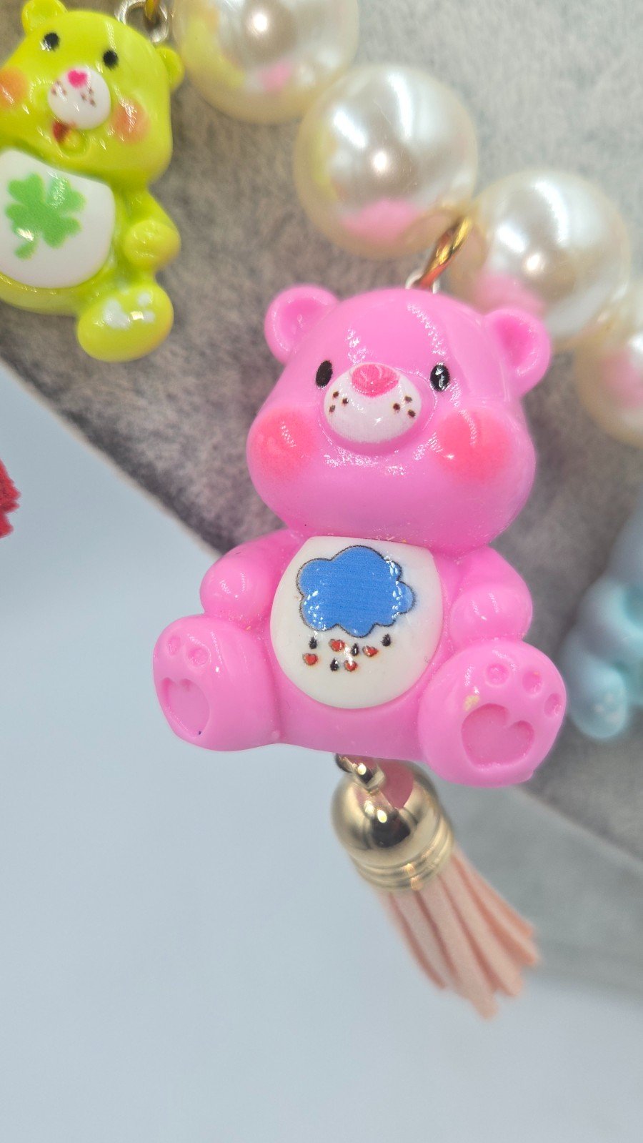 Troetel Beertjes Circus - 99695 Troetel Beertjes Circus, een handgemaakte ketting vol jeugdherinneringen.