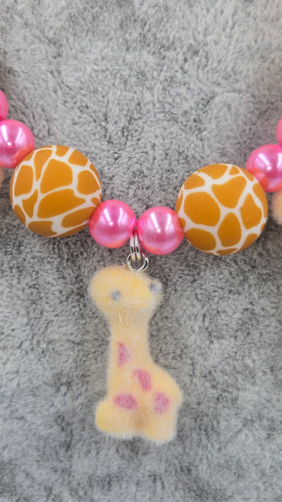 Giraffes met style!