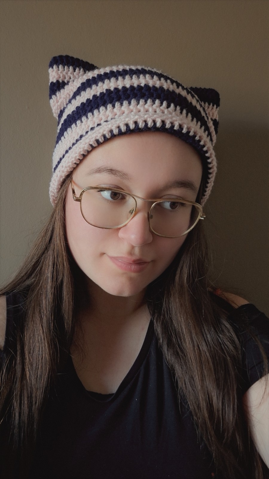 Gehaakte muts | Donkerblauw en lichtroze