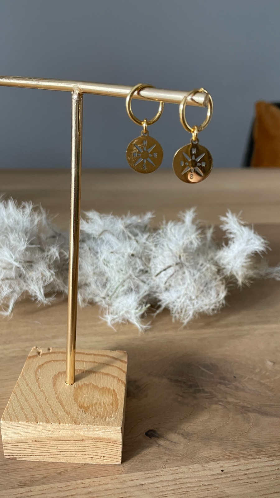 Oorbellen kompas - 70630.jpeg Oorbellen kompas