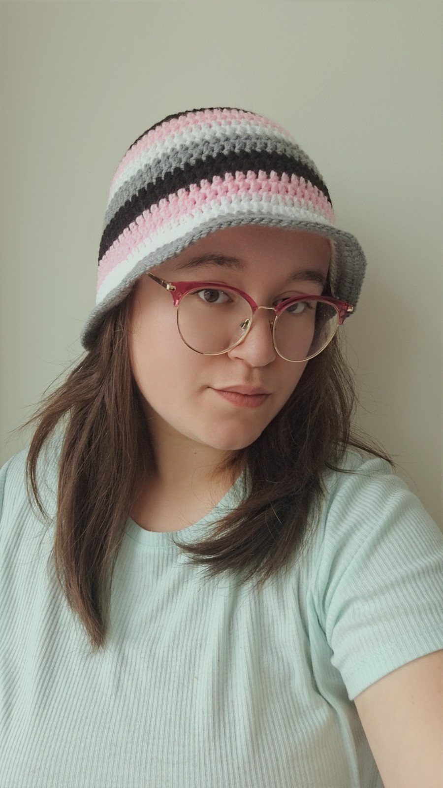 Gehaakte bucket hat | Roze, wit, grijs en zwart - 93513 Gehaakte bucket hat | Roze, wit, grijs en zwart