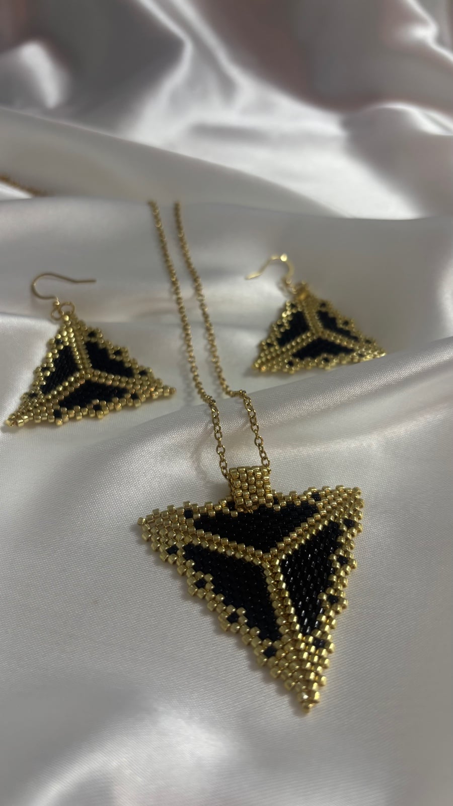 Hangemaakte Midnight Collectie ketting en oorbellen - 109353 Hangemaakte Midnight Collectie ketting en oorbellen