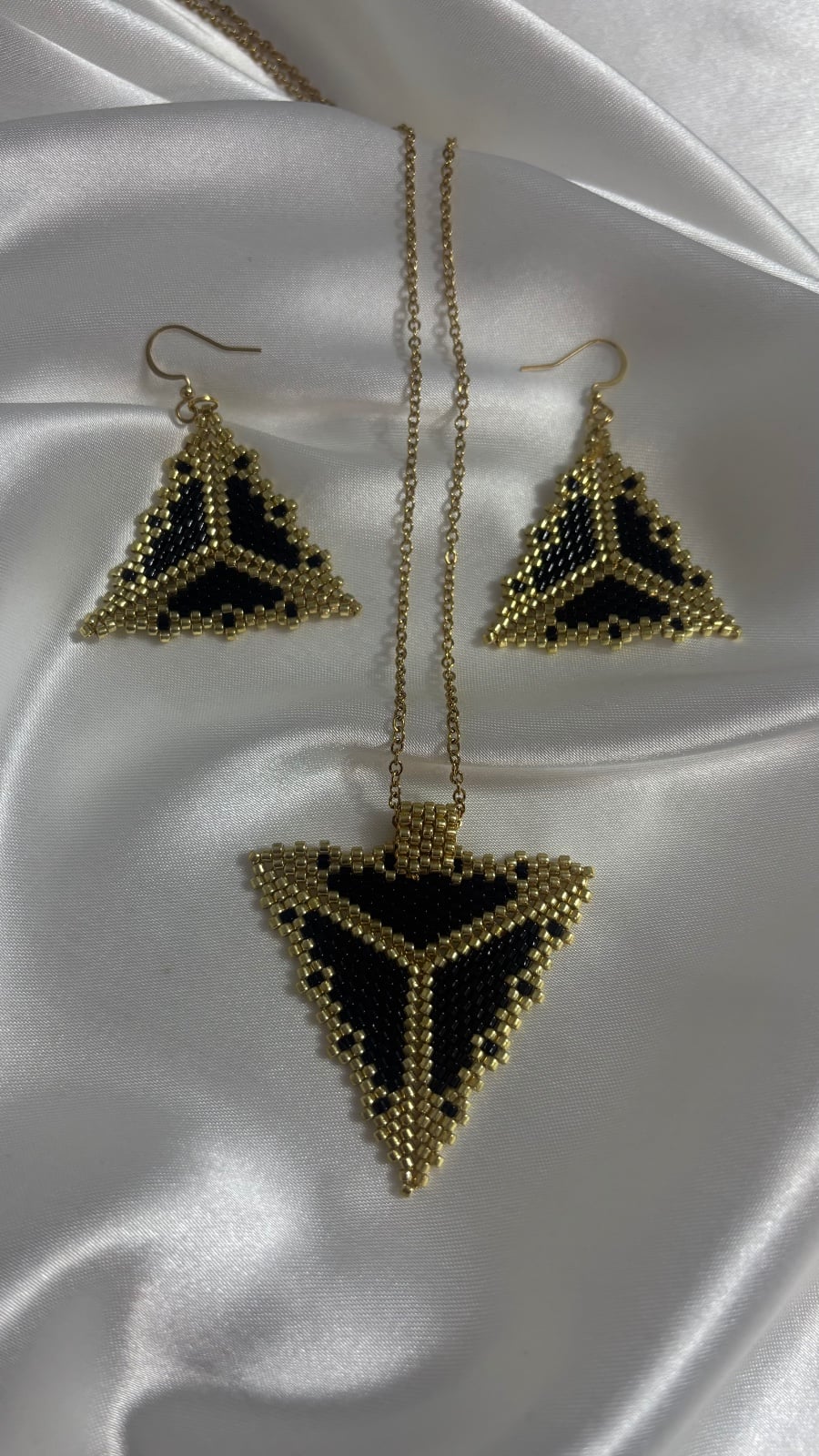 Hangemaakte Midnight Collectie ketting en oorbellen - 109355 Hangemaakte Midnight Collectie ketting en oorbellen