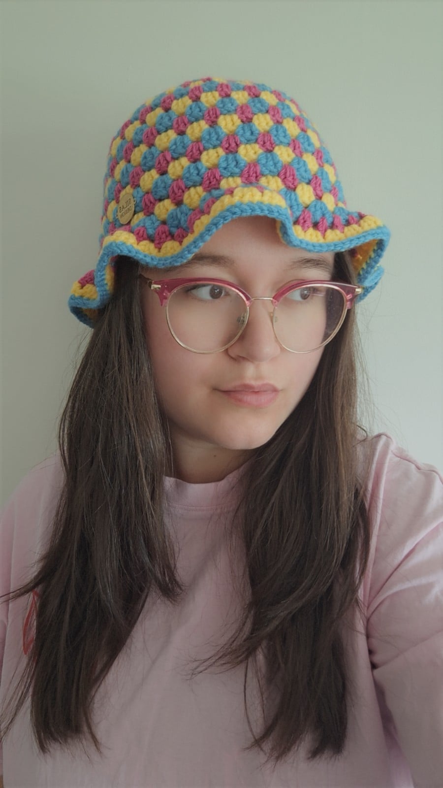 Gehaakte bucket hat | Pride panseksuele vlag - 129991 Gehaakte bucket hat | Pride panseksuele vlag