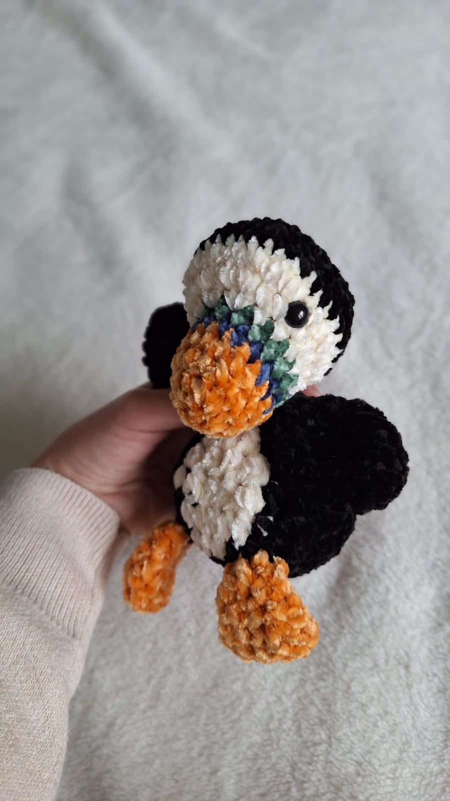 Zachte gehaakte papegaaiduiker knuffel - 138649 Zachte gehaakte papegaaiduiker knuffel