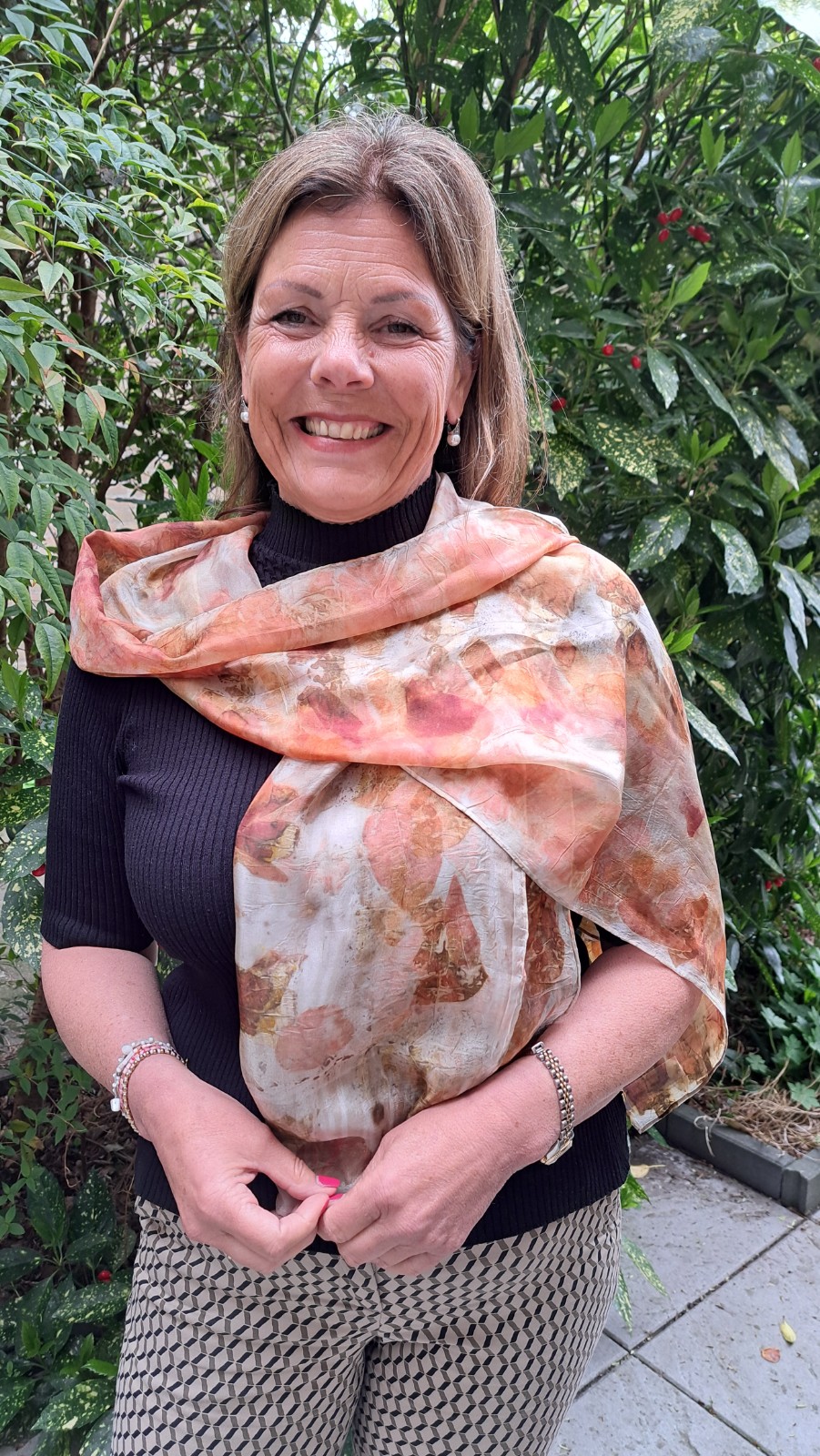 Pongee zijden sjaal, geprint met uienschillen