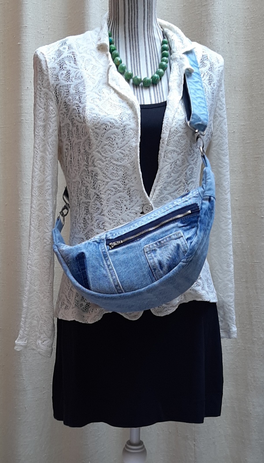 Denim slingbag / crossbodybag - 139640 Denim slingbag / crossbodybag licht
