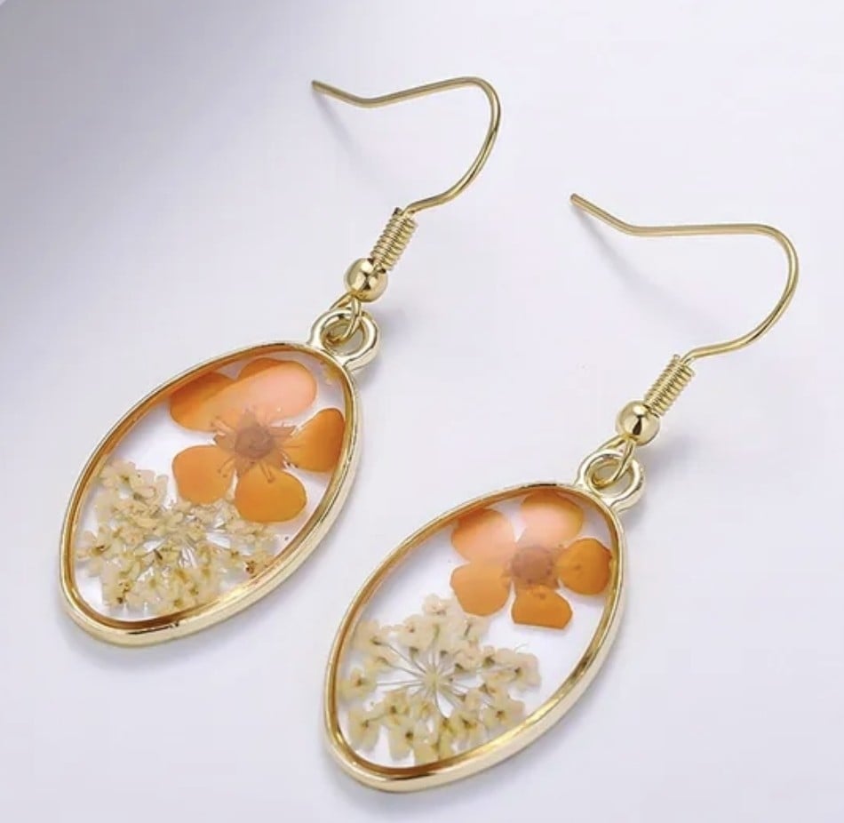 Ovale gouden oorbellen