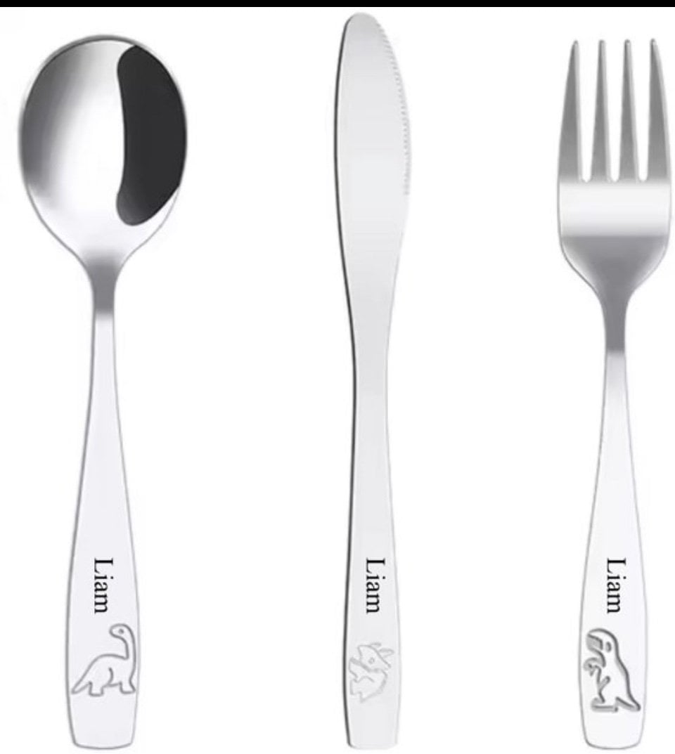 RVS kinderbestek met naamgravure – Gepersonaliseerd 3-delig besteksetje – Cadeau voor baby of kind
