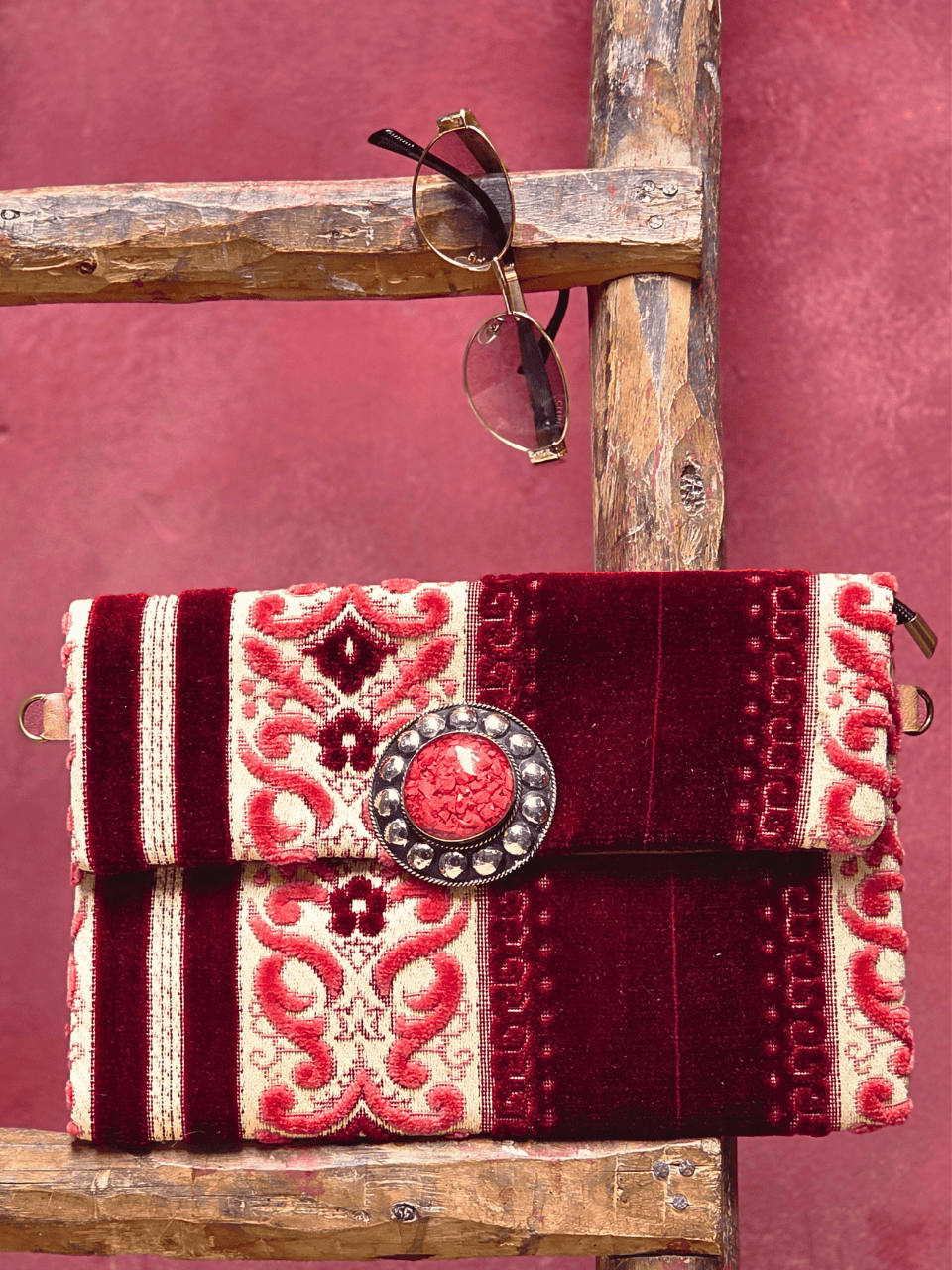 Atlas Piedra Bag - Berry