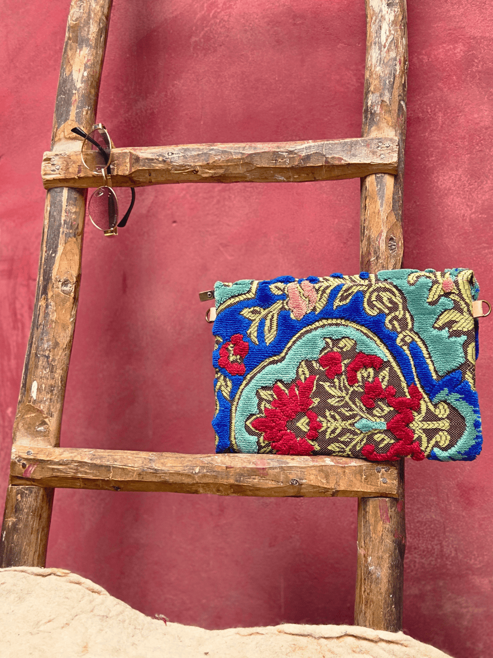 Atlas Piedra Clutch - Blauw/Geel