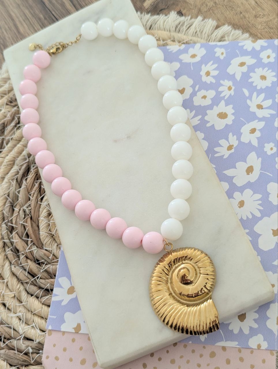 Golden Bead Statement ketting