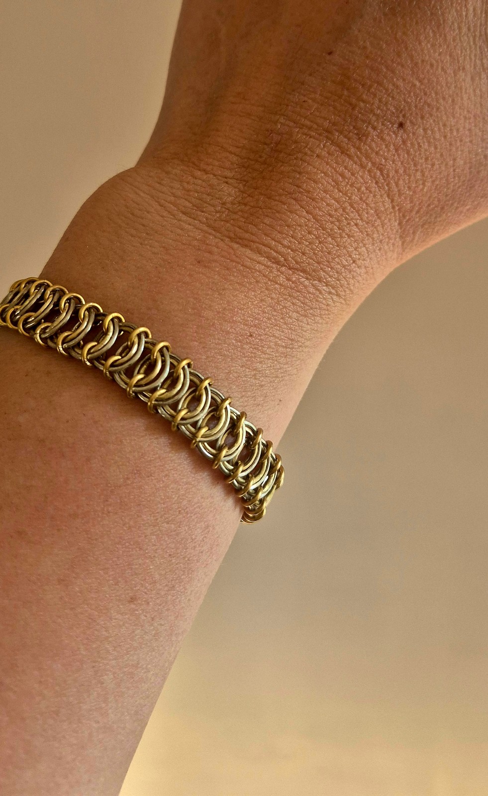 Tweekleurige schakelarmband - 124204 Armband Evara; anders van kleur, samen verbonden