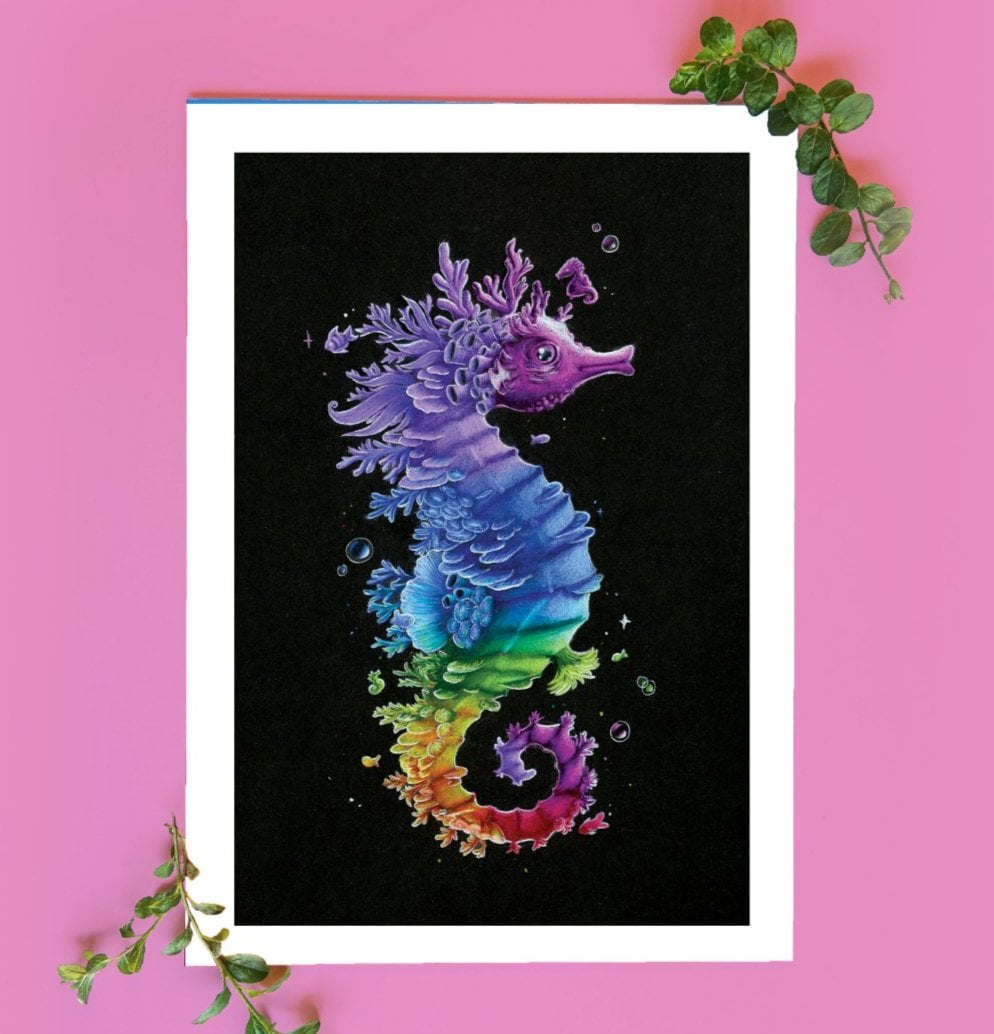 Regenboog zeepaard kado, potlood handgemaakt, zee leven, schattige dierenliefhebber, koraal kado 21x14,8 cm (8,2x5,8 inch)